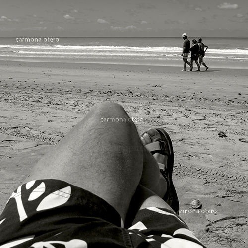 Fotografía titulada "descansando-playa-p…" por Jose Antonio Carmona Otero Carmona Otero, Obra de arte original