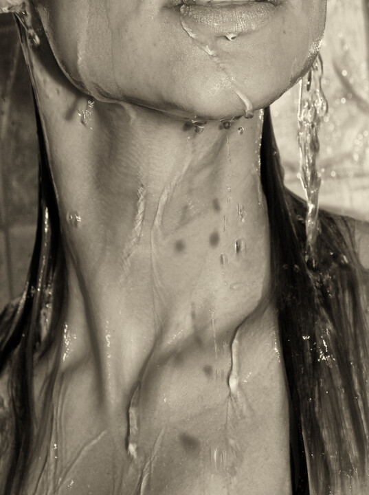 Photography titled "SHOWER FEELINGS - 1" by Jose Grimm, Original Artwork, Digital Photography