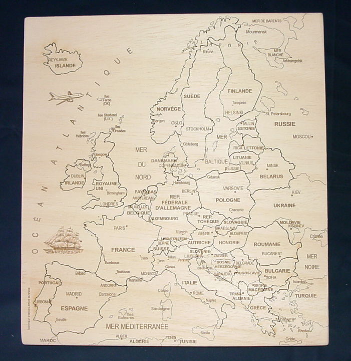 Design intitulée "Carte d'Europe puzz…" par Jean Sarazin, Œuvre d'art originale, Jouets et jeux