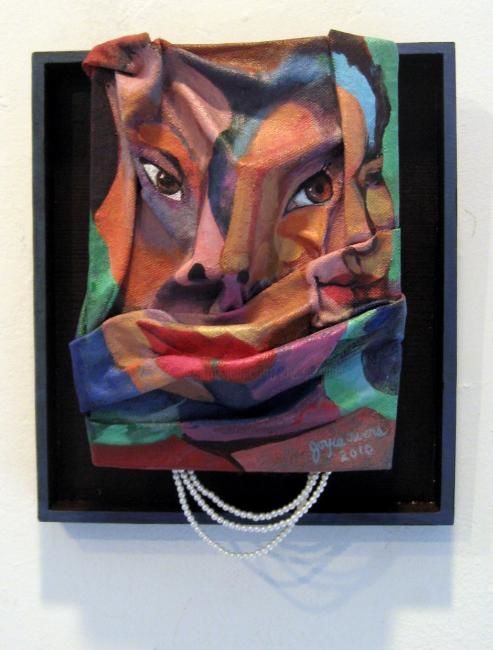 Скульптура под названием "More Than Skin Deep" - Joyce Owens, Подлинное произведение искусства, Другой