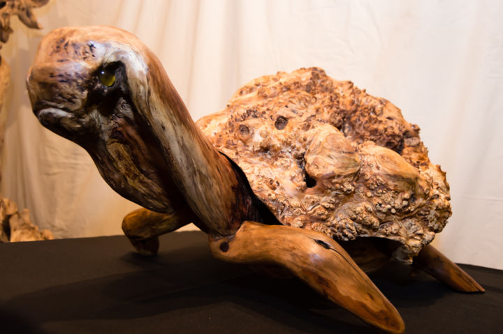 Sculpture titled "TURTLE" by José Paulo Pereira Fernandes, Original Artwork, Wood
