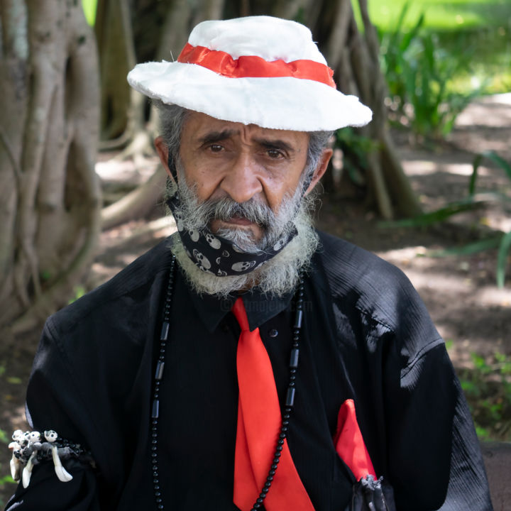 Photographie intitulée "Carlin de Ogum" par Jose Americo Jsilvares, Œuvre d'art originale, Photographie numérique