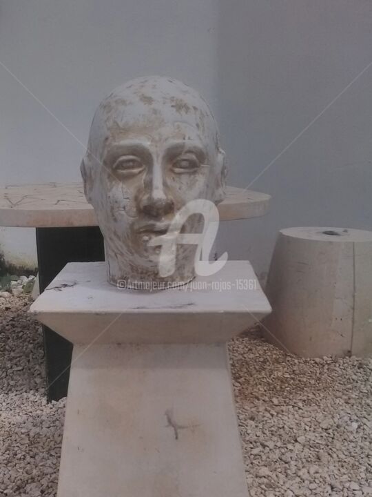 Sculpture titled "ROSTRO" by Juan Rojas, Original Artwork, Stone