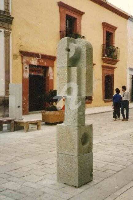 Escultura titulada "OBSERVATORIO" por Juan Rojas, Obra de arte original