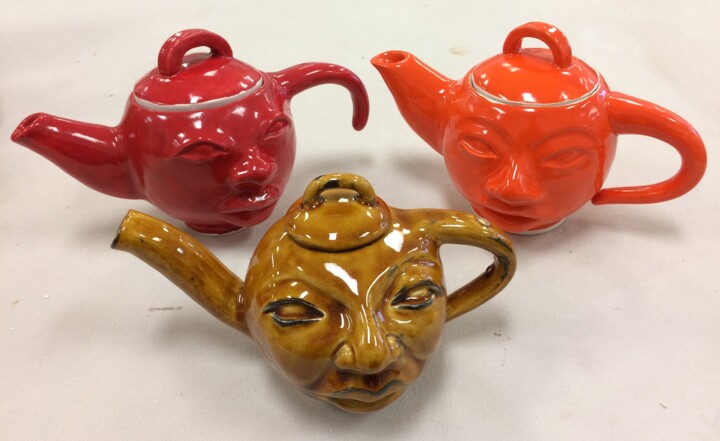 Escultura titulada "Teapots" por Juarez Hawkins, Obra de arte original, Cerámica