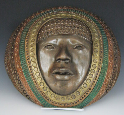 雕塑 标题为“Sun Disk 2.jpg” 由Juarez Hawkins, 原创艺术品, 陶瓷