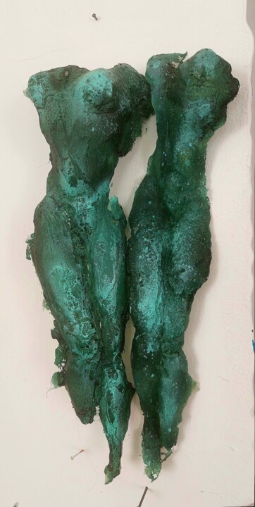 Skulptur mit dem Titel "Nymphs" von Julijana Voloder, Original-Kunstwerk, Harz