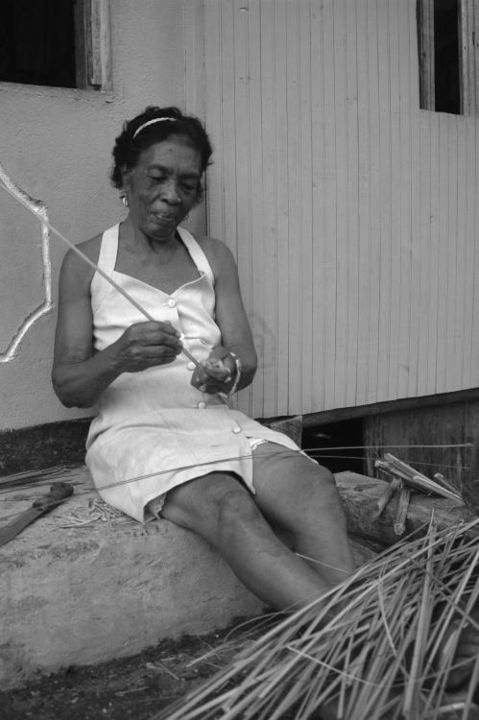 Fotografía titulada "Basket weaving" por Jutta Meier-Wiedenbach, Obra de arte original