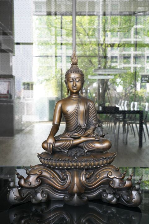 Sculpture intitulée "泰国佛像" par Bailong Li, Œuvre d'art originale, Métaux