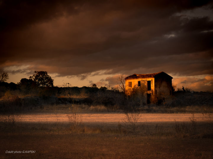 Photography titled "Heure dorée à St Pr…" by Gerald Kapski, Original Artwork, Non Manipulated Photography Mounted on Cardboa…