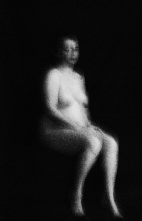 Photographie intitulée "Woman #130" par Nasos Karabelas, Œuvre d'art originale, Photographie numérique