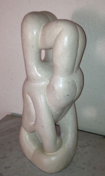 Sculpture intitulée "AMOROSOS" par Karan, Œuvre d'art originale, Pierre