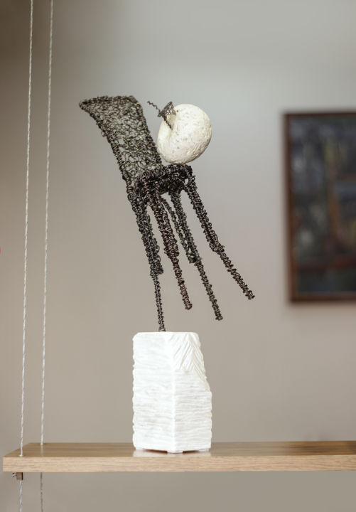 Sculpture titled "Love (54x11x12 3.2k…" by Karen Axikyan, Original Artwork, Metals