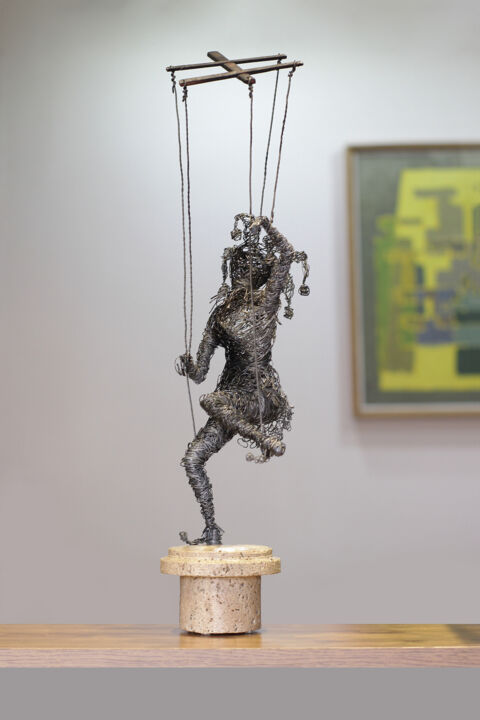 Escultura intitulada "Control (55x16x18 1…" por Karen Axikyan, Obras de arte originais, Pedra