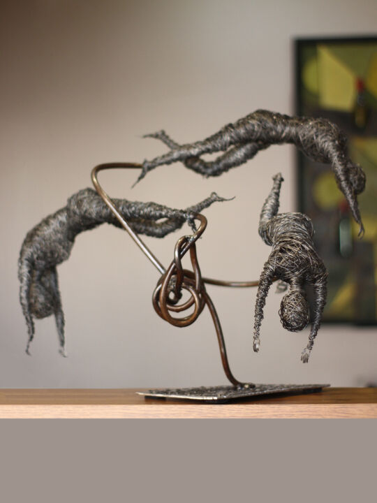 Sculpture intitulée "Three wishes (39x59…" par Karen Axikyan, Œuvre d'art originale, Métaux