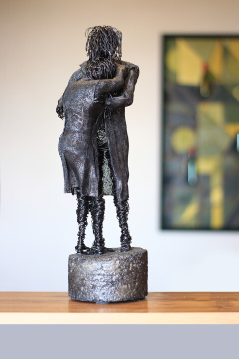 Скульптура под названием "Meeting in the rain…" - Karen Axikyan, Подлинное произведение искусства, Металлы