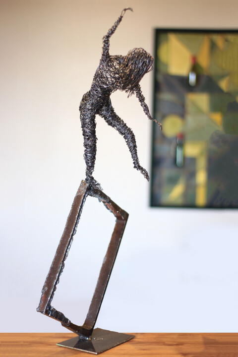 Sculpture intitulée "Wind games (73x30x1…" par Karen Axikyan, Œuvre d'art originale, Métaux