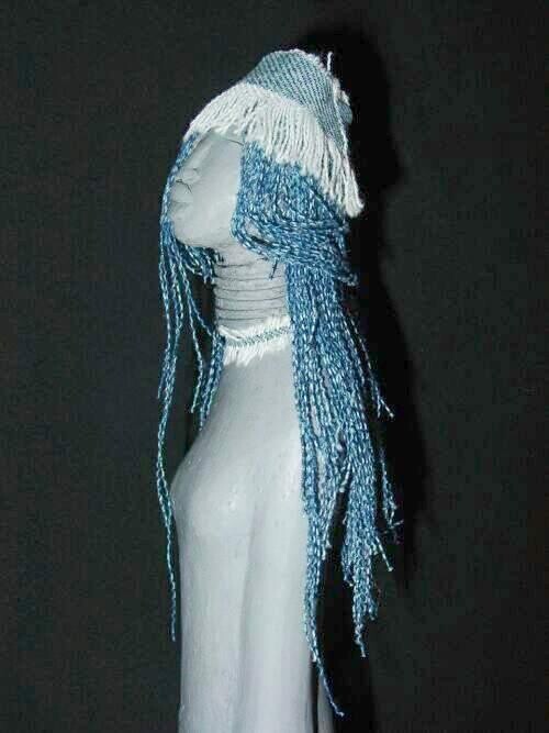 Sculpture intitulée "Amante jeans profil" par Karin Germanier, Œuvre d'art originale