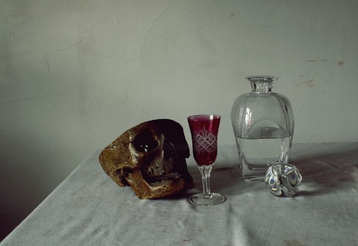 Photographie intitulée "Memento Mori" par Karine Lopez, Œuvre d'art originale