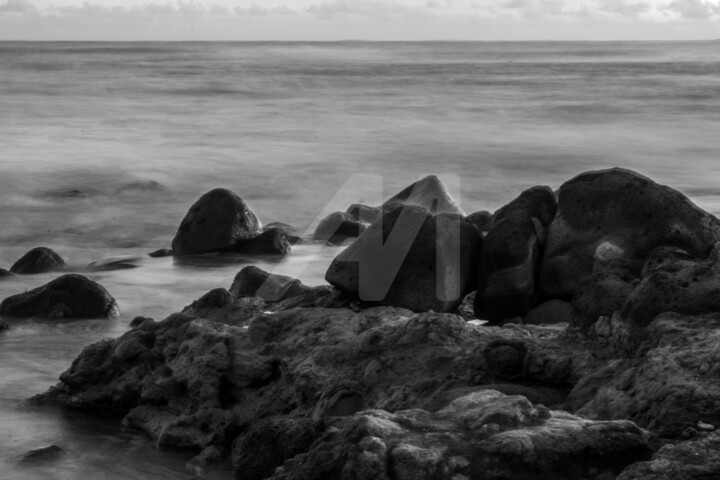 Photographie intitulée "Serenity, Paia, Haw…" par Kate Mendoza, Œuvre d'art originale