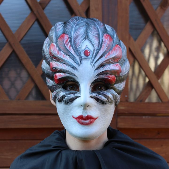 "The mask "Sirin"" başlıklı Heykel Katyusha Ray tarafından, Orijinal sanat, Deri