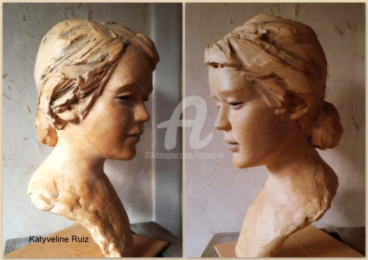 Escultura intitulada "Kanelle" por Katyveline Ruiz, Obras de arte originais, Terracota