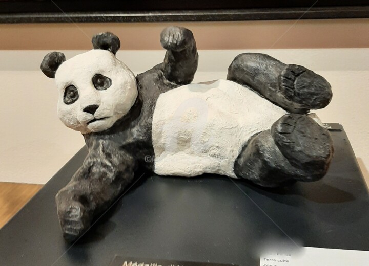 Sculpture titled "panda" by Katyveline Ruiz, Original Artwork, Terra cotta