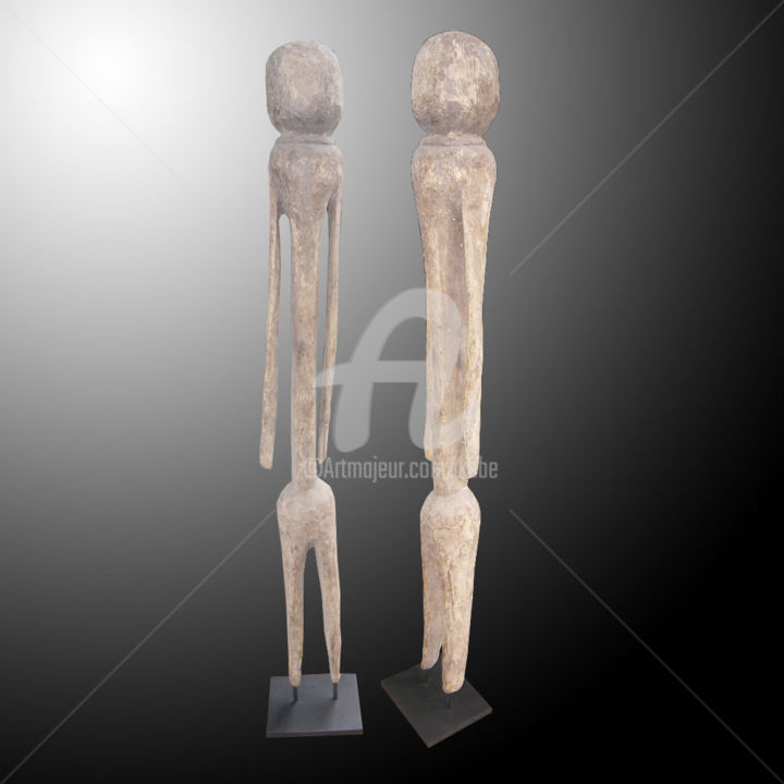 Γλυπτική με τίτλο "Statuette Mobo  art…" από Kebe, Αυθεντικά έργα τέχνης, Ξύλο