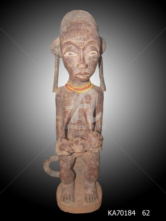 Rzeźba zatytułowany „Statuette Baoulé ar…” autorstwa Kebe, Oryginalna praca, Drewno