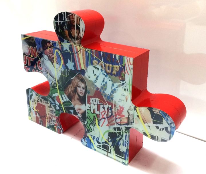 Sculpture titled "red-puzzlz." by Kapiano, Original Artwork, Resin