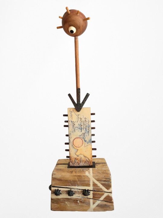 Sculpture titled "TiTT n tafoukt" by Khalid Assallami, Original Artwork, Wood