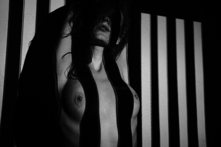 Photography titled "Black Stripe" by Kirill Akishkin, Original Artwork, Digital Photography