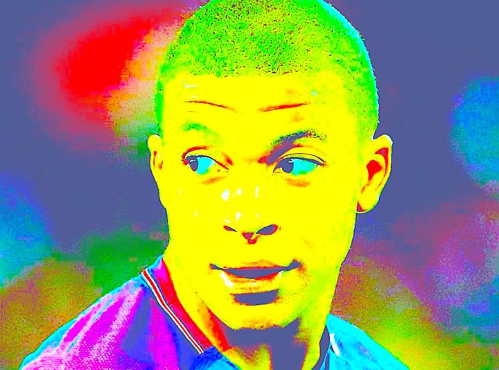 Photographie intitulée "Kylian Mbappé / Por…" par Kirlian, Œuvre d'art originale, Photographie manipulée