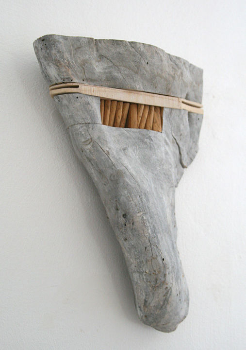 Скульптура под названием "Board Object" - Klaus Schröder, Подлинное произведение искусства, Дерево
