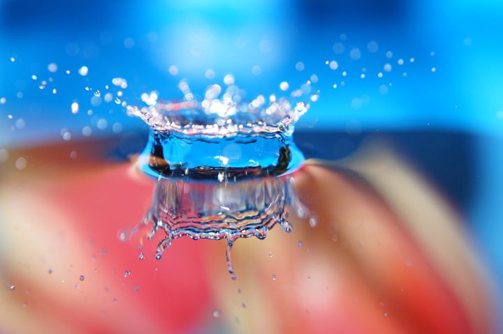 Photography titled "splash water drop c…" by Klaus Vartzbed, Original Artwork