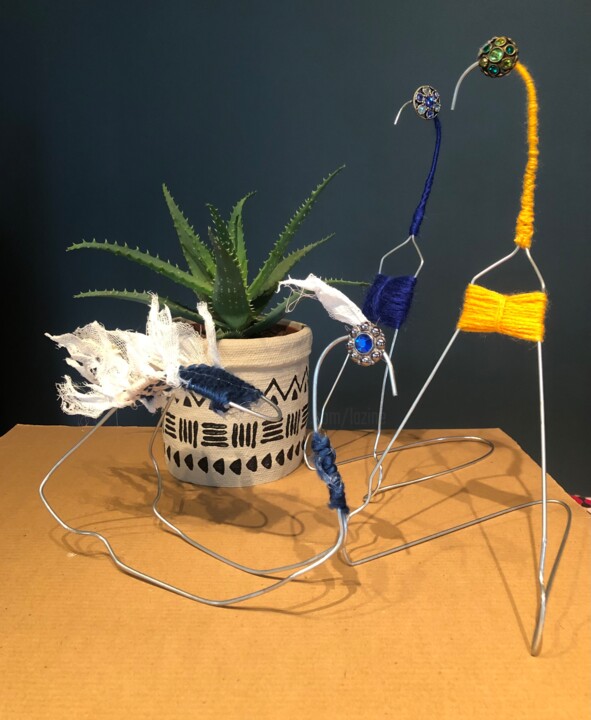 Sculpture titled "Les Zoisiaux" by Koki, Original Artwork, Wire