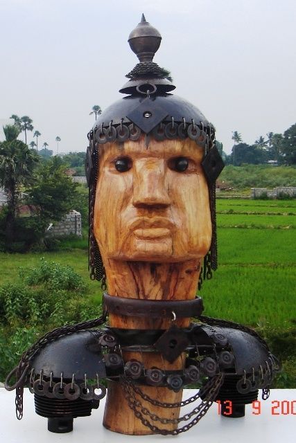 Sculpture intitulée "yodha (warrior)" par Gezgin Adam, Œuvre d'art originale, Bois