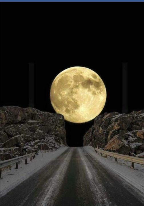 Photography titled "Moonview" by Krishna Art Gallery, Original Art, Analog photography