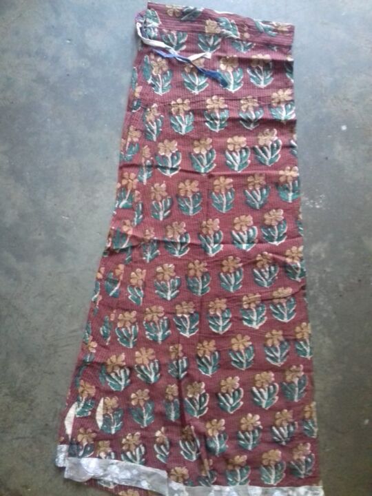 Art textile intitulée "Ladies Ethnic wear" par Krishnendu Sarkar, Œuvre d'art originale, Tissu