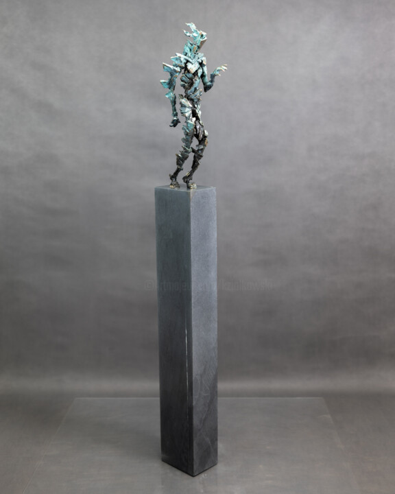Rzeźba zatytułowany „MARCED II” autorstwa Konrad Ziolkowski, Oryginalna praca, Brąz