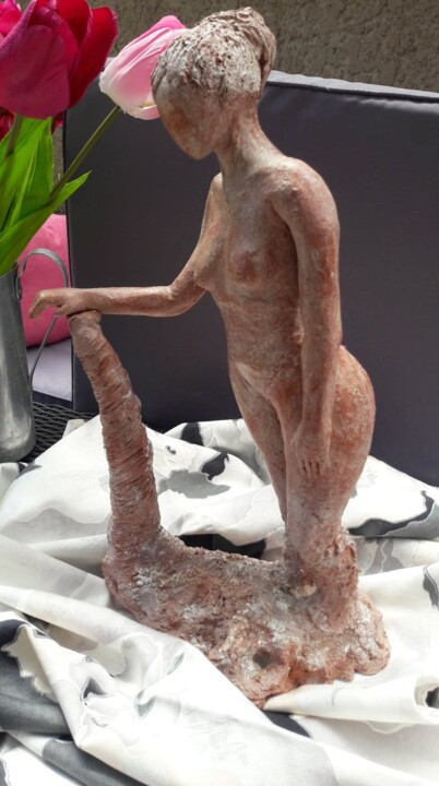 Sculpture titled "068_MORGANE (Fille…" by L'Atelier De Nanou, Original Artwork, Terra cotta