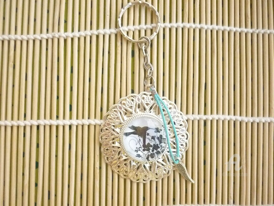 Artisanat intitulée "Porte-clé estampe,…" par Laboiteabijouxnanny, Œuvre d'art originale, Porte-clés et cordons