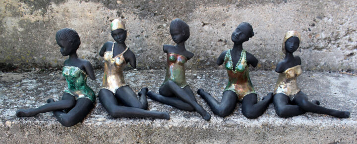 Sculptuur getiteld "Le fille de Mélos,…" door Lady Caviar, Origineel Kunstwerk