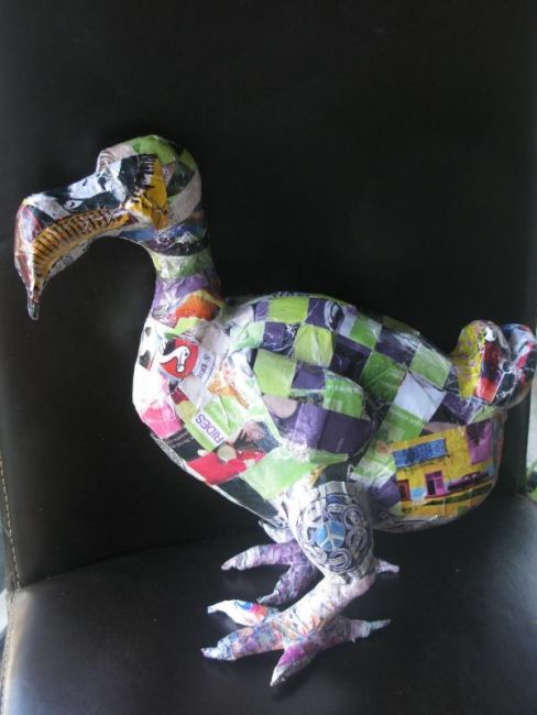 Sculpture intitulée "dodo magazine" par Francoise Laffanour, Œuvre d'art originale