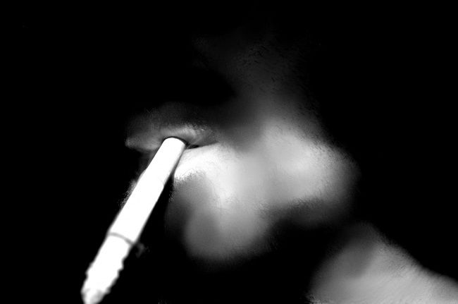 Photography titled "cigarette.jpg" by Hacen Lahouel, Original Artwork