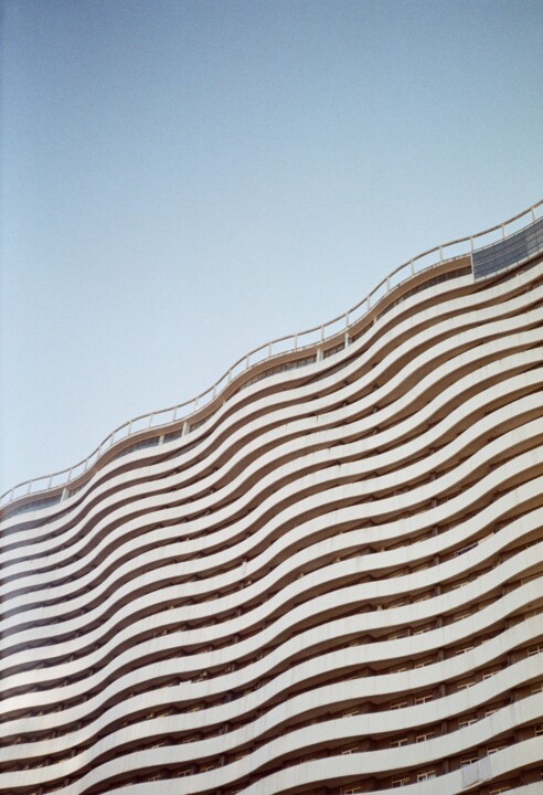 Fotografía titulada "Waves" por Lana Krainova, Obra de arte original, Fotografía analógica