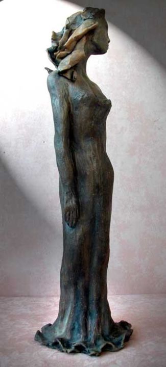 Sculpture titled "JUSTINE" by Bernadette Latil-Etienne, Original Artwork