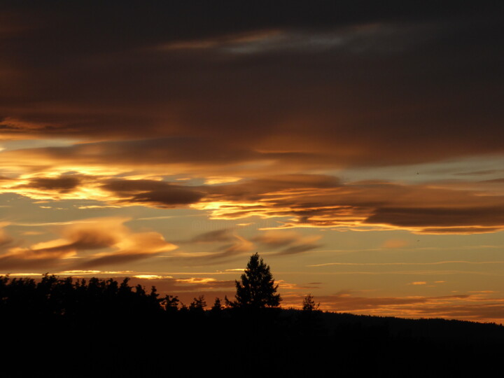 Photography titled "Un ciel, un soir, u…" by Laure Barlet, Original Artwork