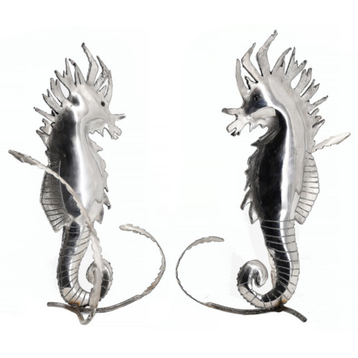 Sculpture titled "Hippocampe" by Laurent Fauchoix, Original Artwork, Metals