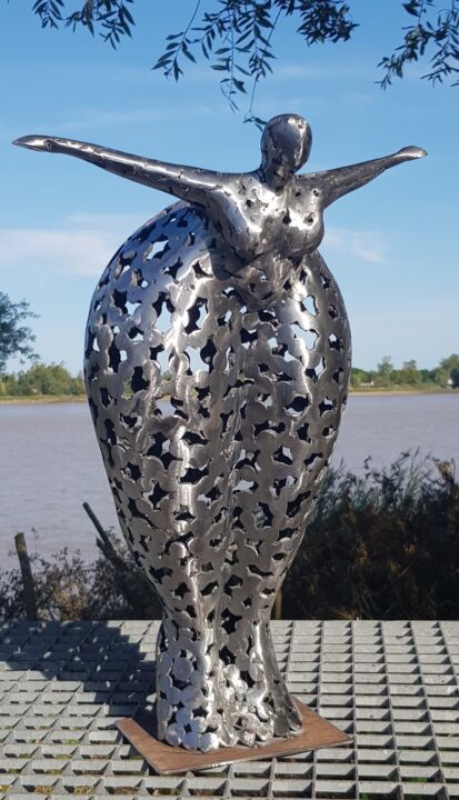 Скульптура под названием "Plongeon ( petit)" - Laurent Maëro, Подлинное произведение искусства, Нержавеющая сталь